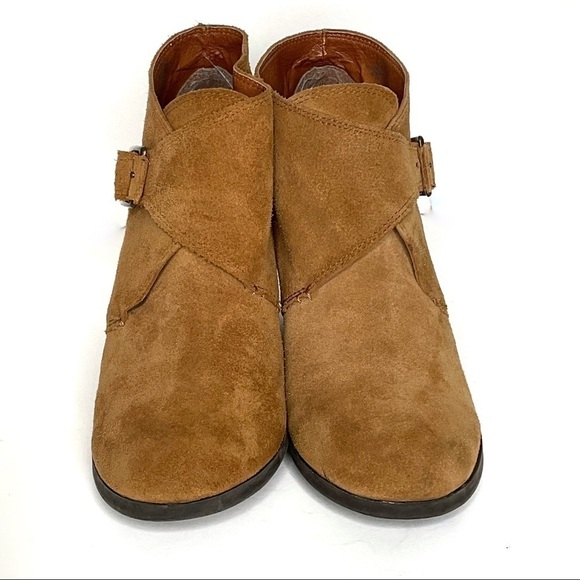 Lucky Brand Sumarah Suede Ankle Boot Sz 8.5 Wedge Heel Buckle - Picture 5 of 13